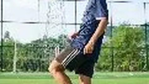 曼聯前領袖就內維爾批評格雷澤家族發表聲明：曼聯超越單一權益爭議