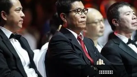 马刺队内部训练曝光：文班亚马暴力扣篮三连发，凯尔登体型引关注